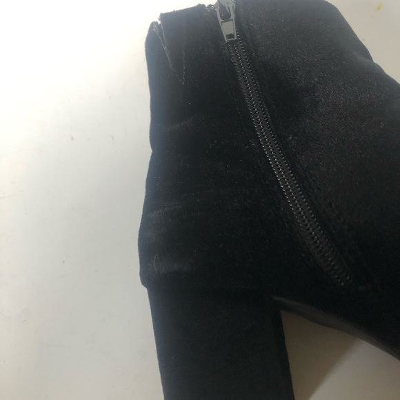 Velvet boots - Picture 6 of 10